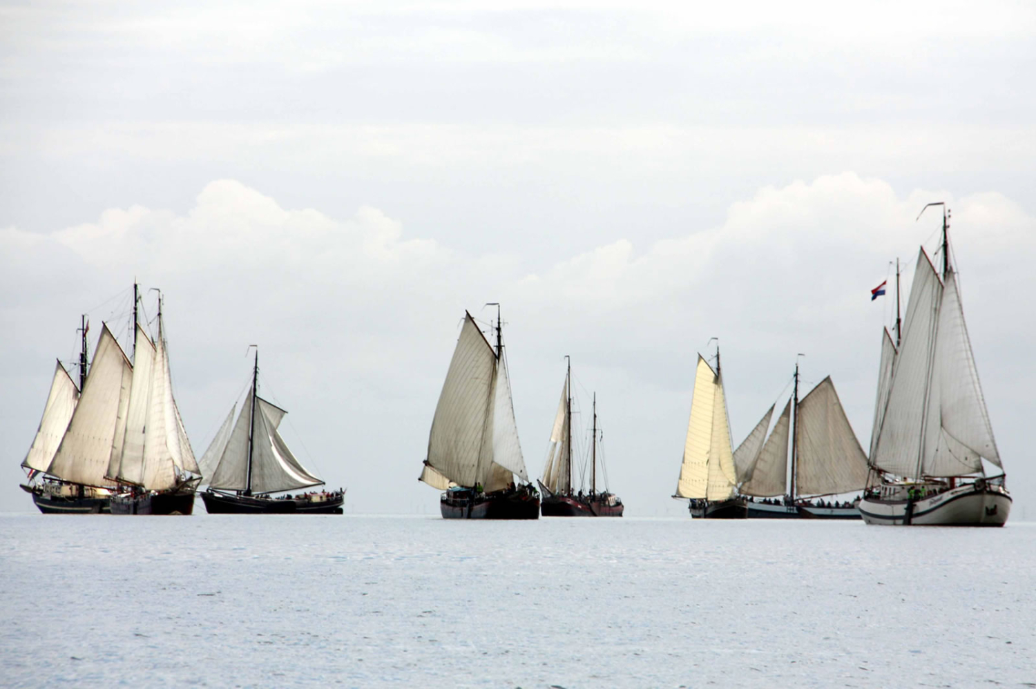 Sail along on the Gouwzee